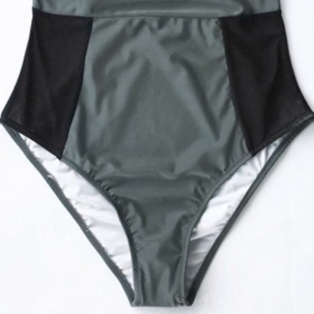 Absolute Lush Mesh - Picture 4 of 6